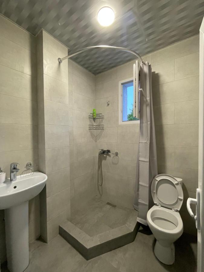 Zaali'S Wine Cellar Bed and Breakfast Vani Εξωτερικό φωτογραφία