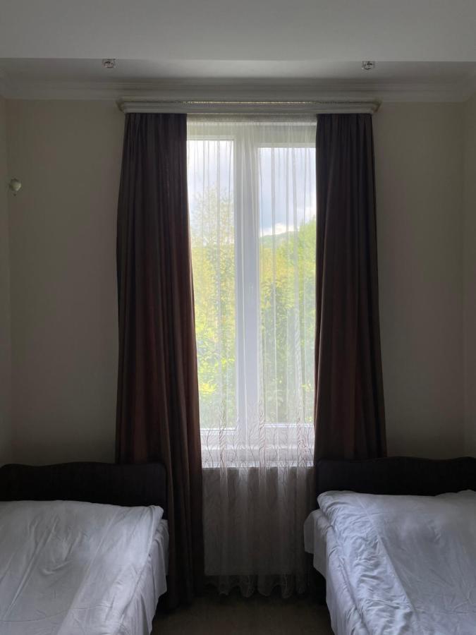 Zaali'S Wine Cellar Bed and Breakfast Vani Εξωτερικό φωτογραφία