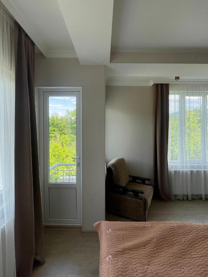 Zaali'S Wine Cellar Bed and Breakfast Vani Εξωτερικό φωτογραφία