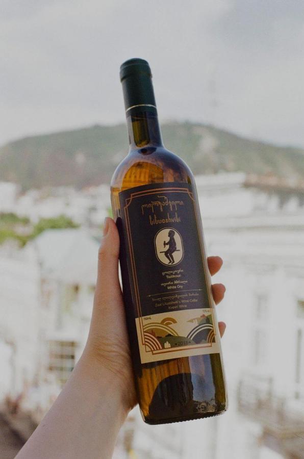 Zaali'S Wine Cellar Bed and Breakfast Vani Εξωτερικό φωτογραφία